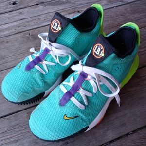 Nike Air LBJ  Lebron 16 Low “Hyper Jade” Air Max T